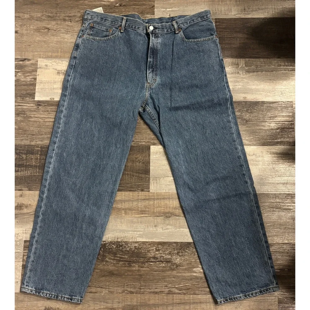 Levis 550 Relaxed Fit Tapered Leg Jeans Mens 42x32 Medium Wash Blue Denim